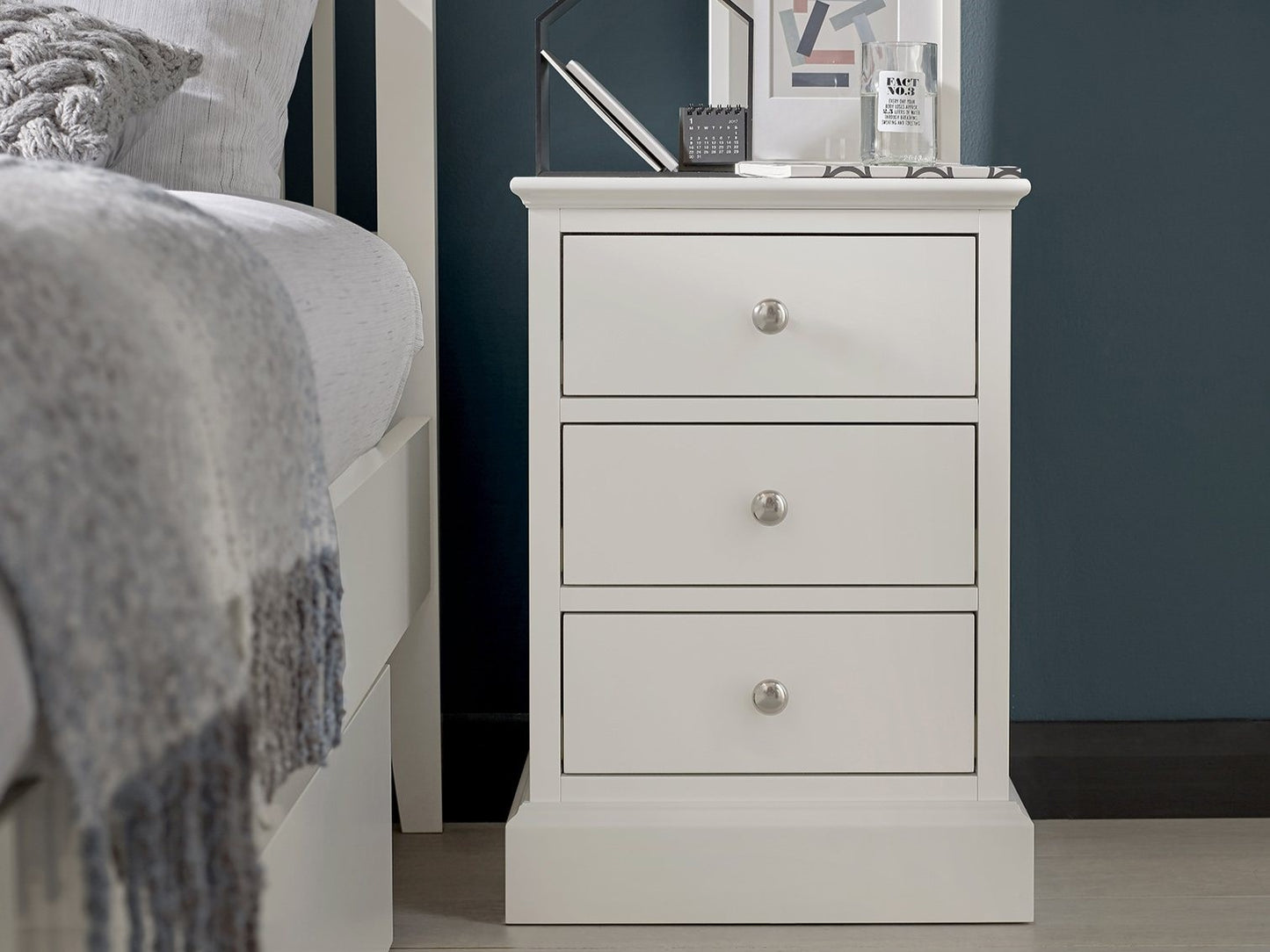 Bentley Ashby 3 Drawer Nightstand - White