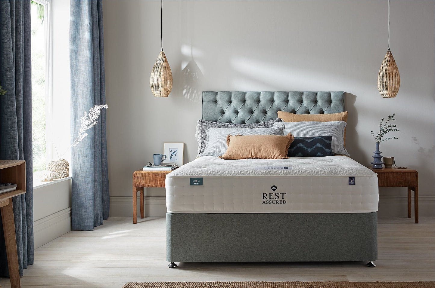 Rest Assured Mistral Mattress - Kingsize - Image 4