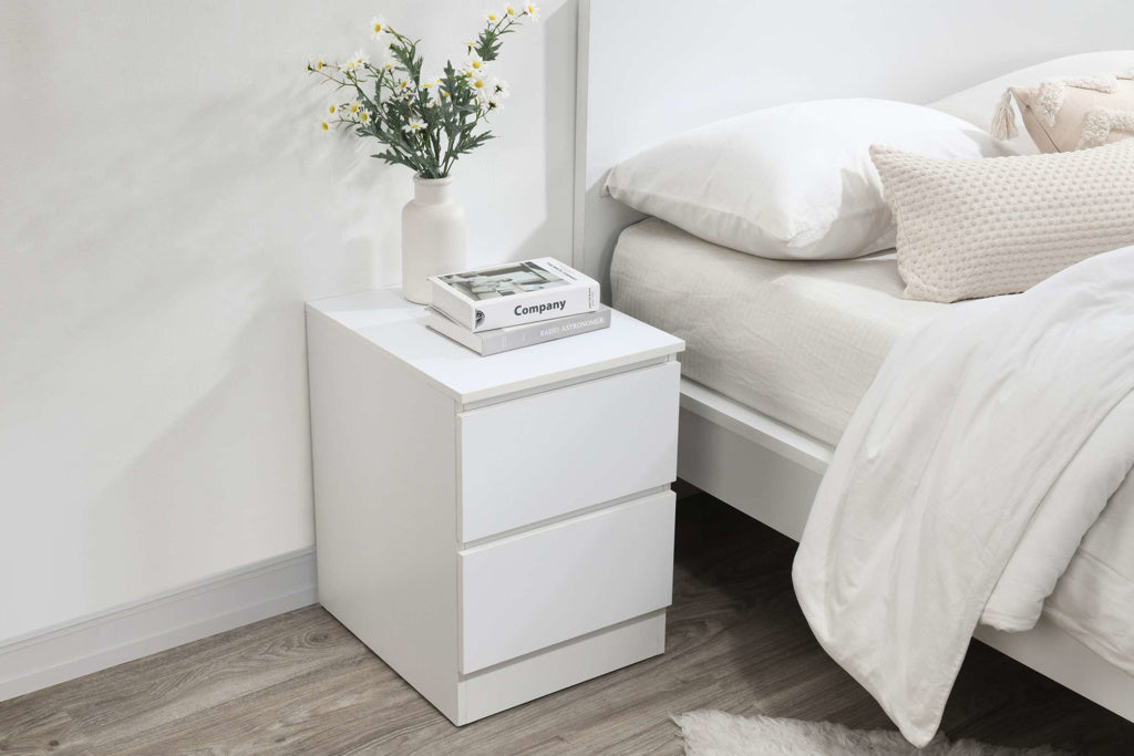 Birlea Oslo 2 Drawer Bedside - White - Image 3