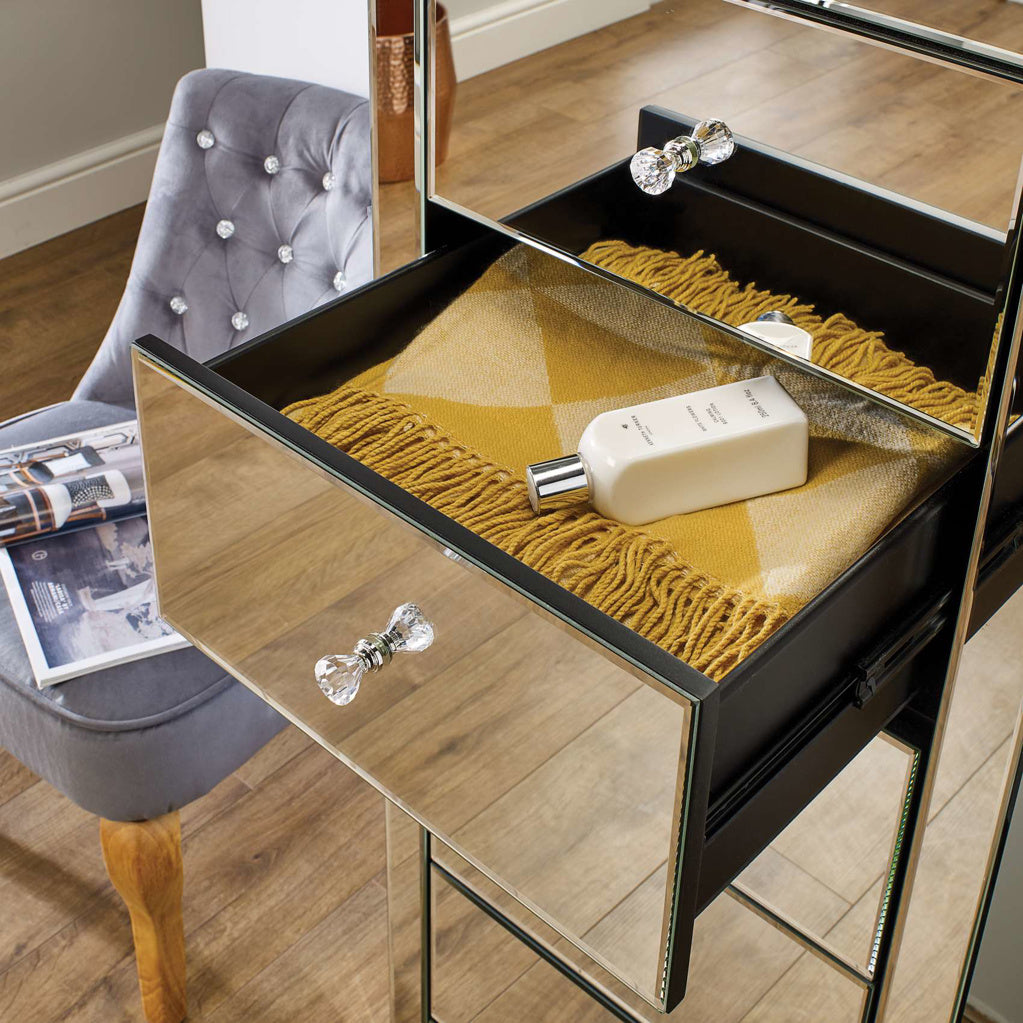 Birlea Seville 3 Drawer Bedside - Image 3